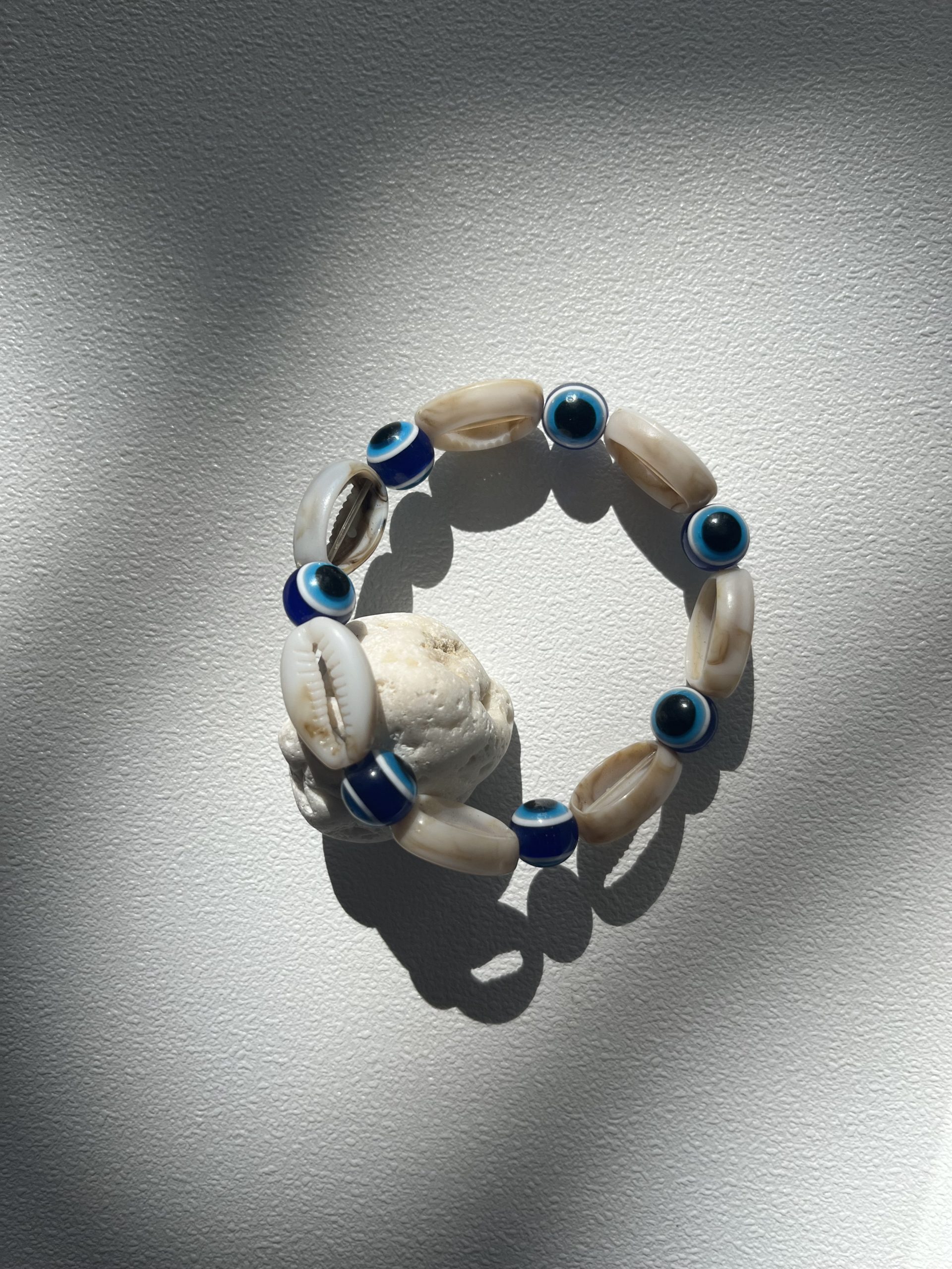 Cowrie Eye Bracelet – JLY24